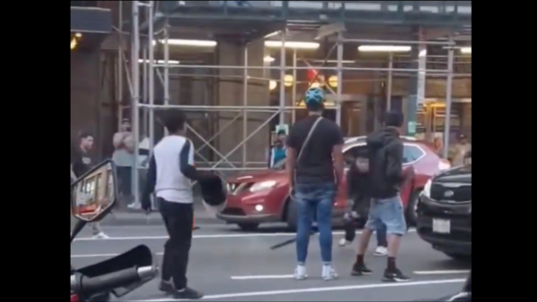 Big Apple Brawl: Weapon-Wielding Migrants Beat the Tar Out of Each Other in Broad Daylight on the New York Streets (VIDEOS)