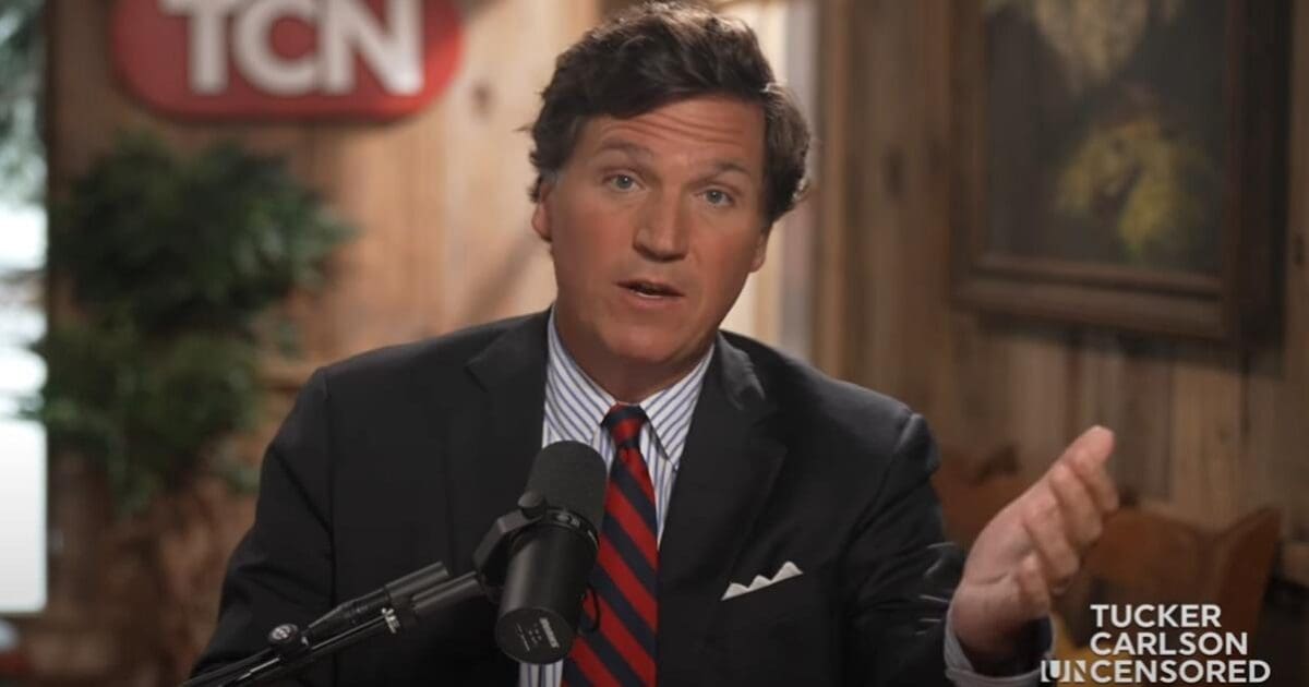 Tucker – Faithful Christians are the enemy of the US government