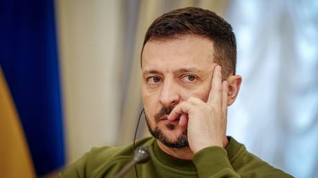 Zelensky fires state guard chief