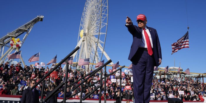 Trump’s Roasting of ‘Fool’ Biden Draws 100K Supporters in ‘Biggest Rally Yet’