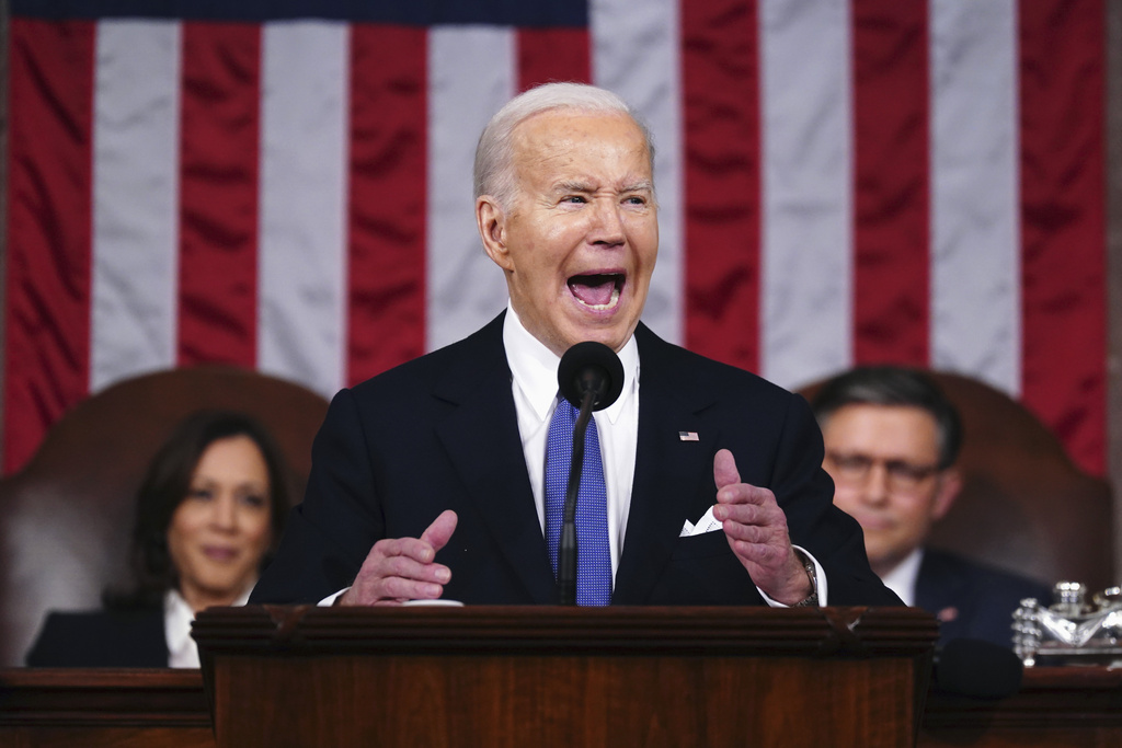 Biden Campaign Planning Shorter, Fewer Campaign Speeches As Gaffes Continue