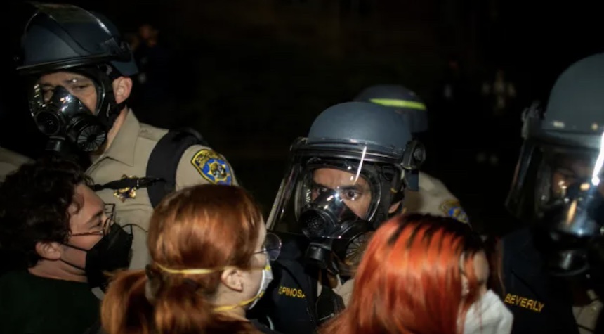 UCLA Pro-Hamas Prep for Another Night With Riot Gear, Helmets, Gas Masks, Paint, Plywood