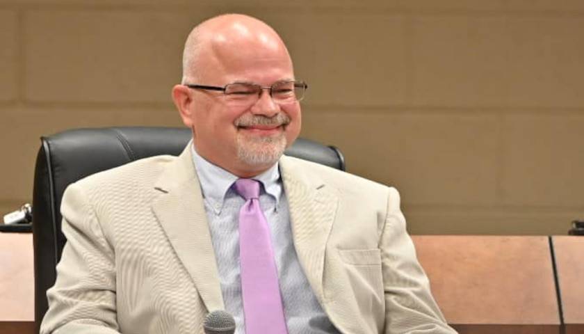 The City of Maricopa Approves $650,000 House for City Manager, Sparking Ethics Complaint and Community Tensions in Arizona