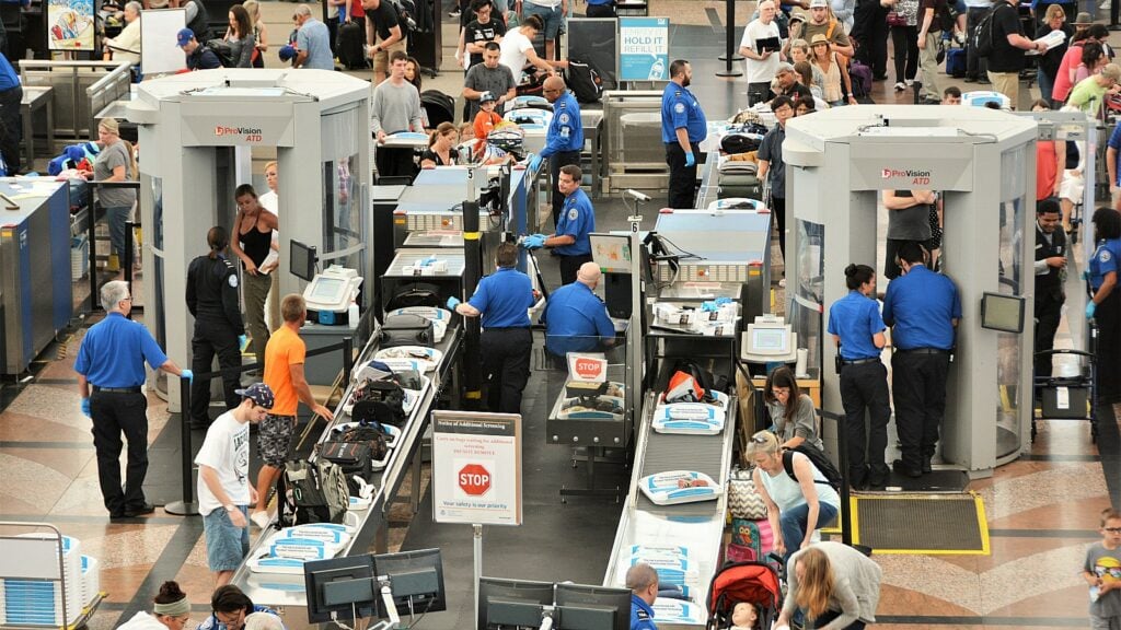TSA Says Record 3 Million Fliers Screened Sunday, Expects New Record In July 4 Travel