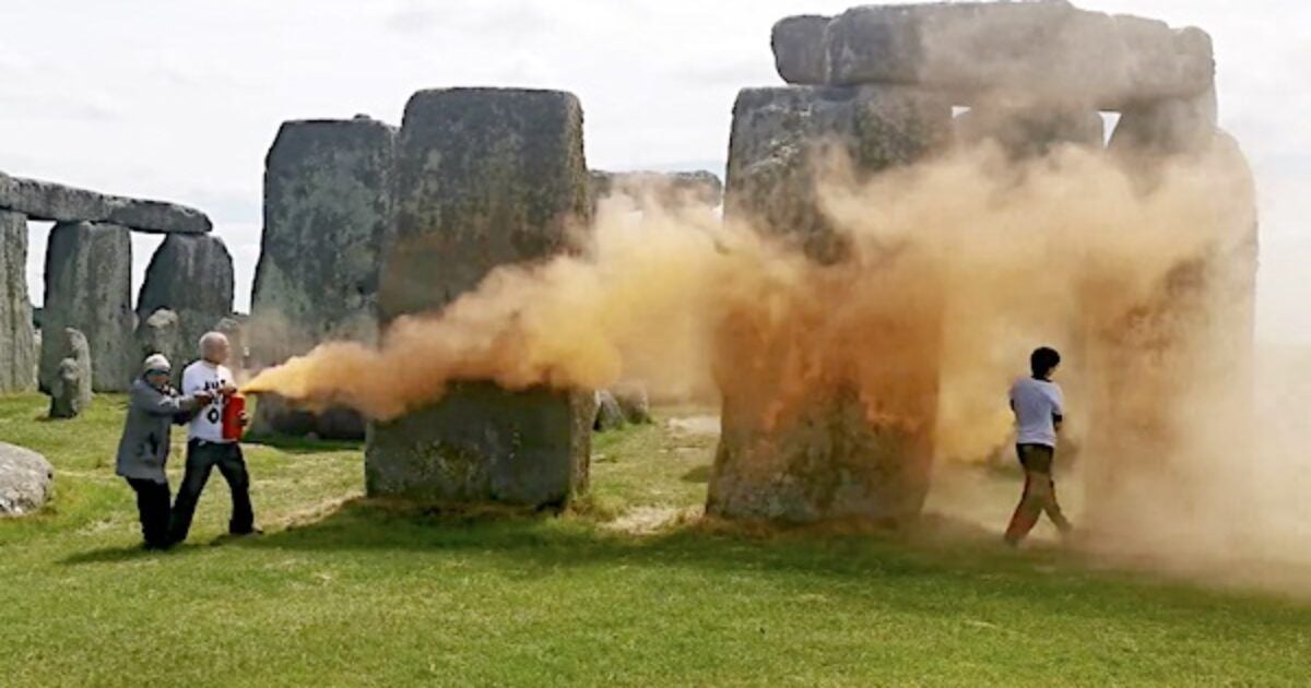 Eco-activist who vandalized Stonehenge recounts being taunted by American men chanting ‘oil’
