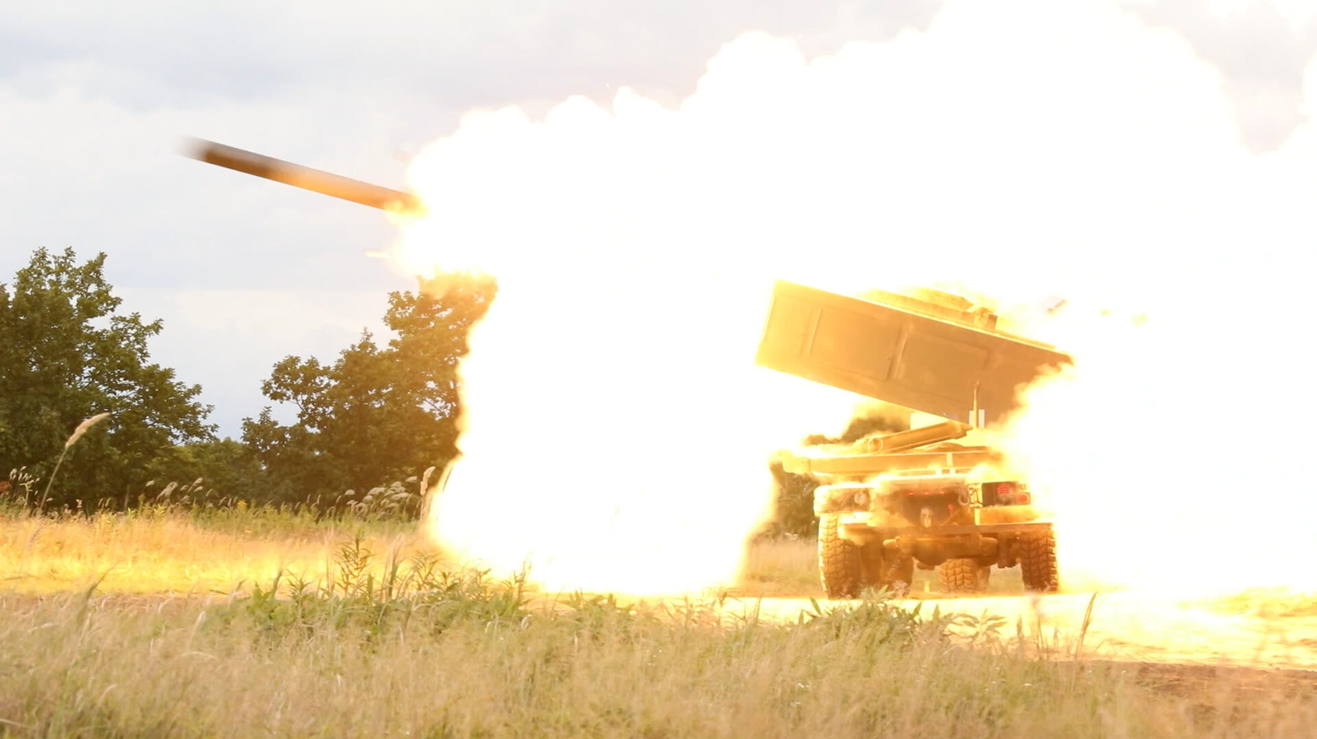 Army’s 25th ID swaps some cannons for HIMARS