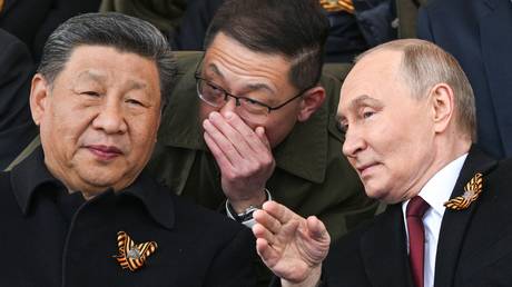 Kremlin rules out imminent Putin-Trump meeting