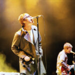 After Bitter 16-Year Split, Rock Super Band Oasis Returns To Stage