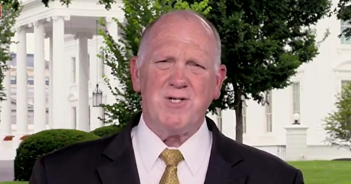 Tom Homan details search for 300,000 kids Biden admin lost