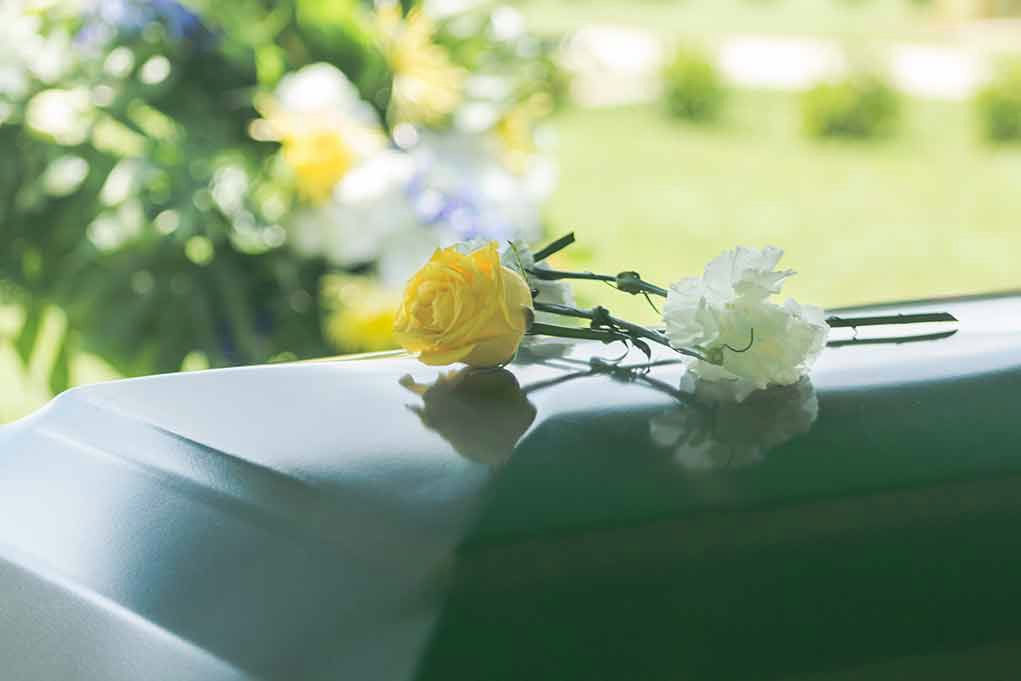 Comedy World Shaken: Tragic Loss on Treacherous Ridge!