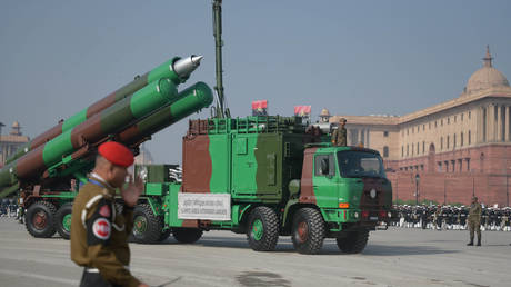 India’s Modi warns Pakistan over ‘nuclear blackmail’ 