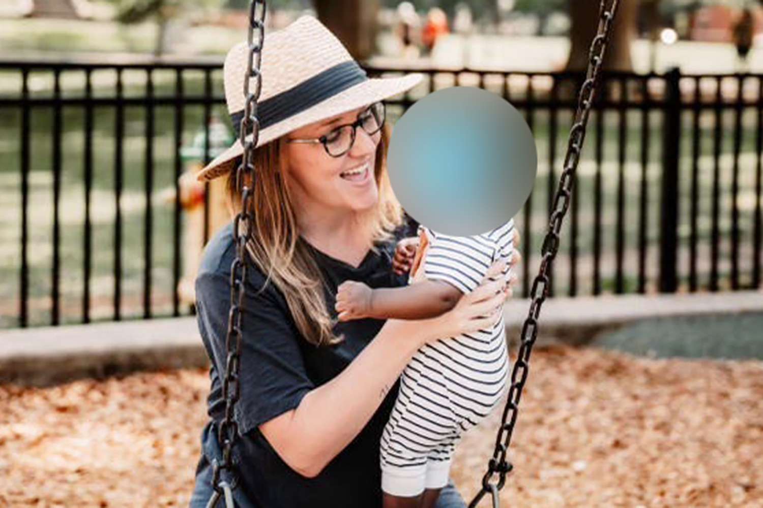 Mother Gave Birth to the Wrong Baby After IVF Clinic Makes Horrific Mistake