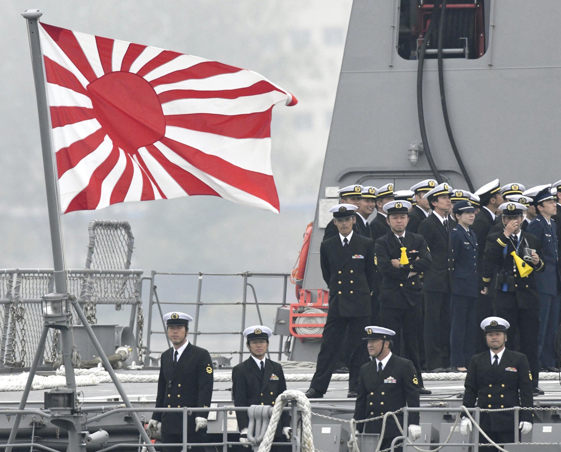 China fired warning shots at U.S. ally warship