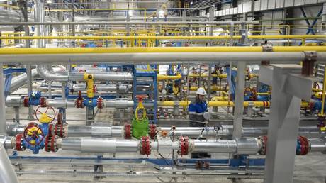 Gazprom seals agreement on ‘world’s biggest project’ with China
